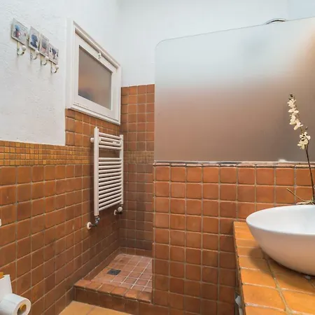 B-35 6 Pax Appartement *